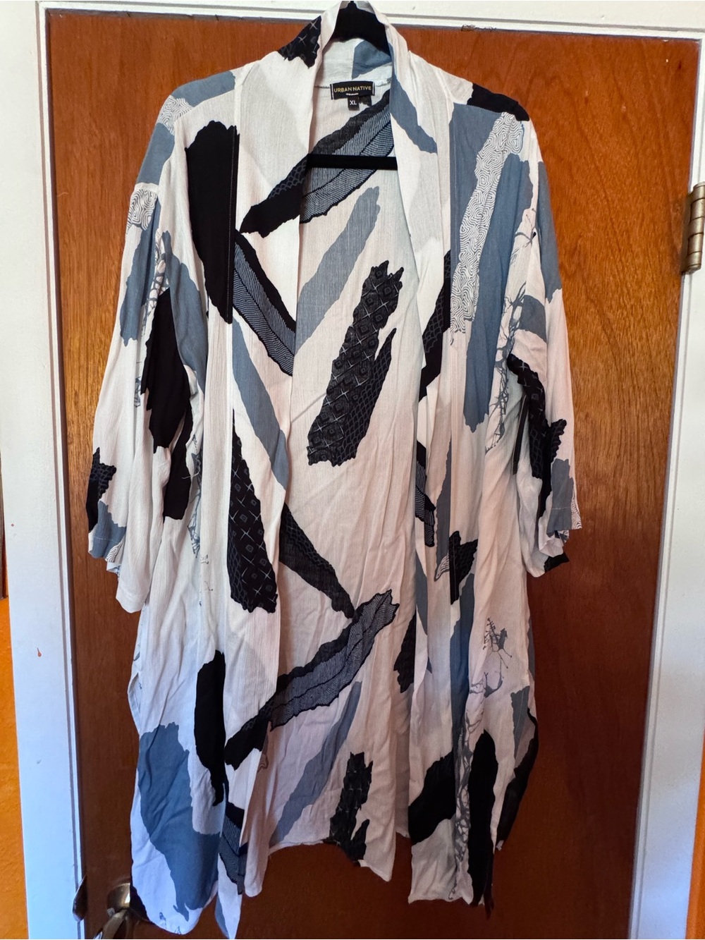 Urban Native Open-Front Abstract Print Kimono Jacket - Black & Slate Blue